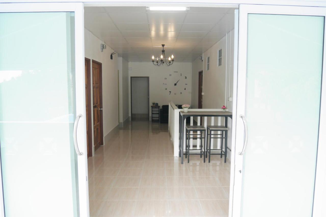 Nawee Guesthouse Sairee Ko Tao Exterior photo